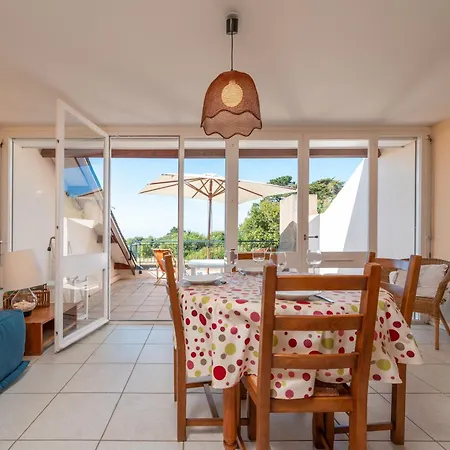 Appartement Arzon Apartment